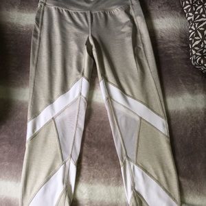 Exercise leggings